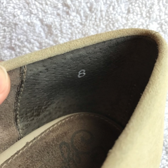 SEYCHELLES peep toe open toe kitten heel taupe and gold. Size 8. - Picture 7 of 11